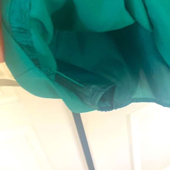 Like new JCrew dress, in petite size 2. Pretty details to back, zips in side. - Picture 8 of 9